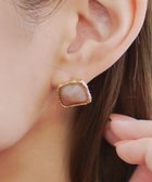 【ティアクラッセ/Tiaclasse】のカラースクエアピアス ゴールド×ピンク|ID: prp329100004854579 ipo3291000000035715209