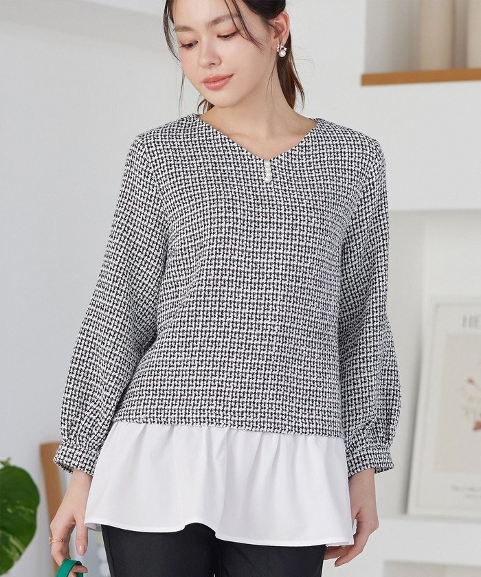 【ティアクラッセ/Tiaclasse】のツイードコンビフレアチュニック インテリア・キッズ・メンズ・レディースファッション・服の通販 founy(ファニー) https://founy.com/ ファッション Fashion レディースファッション Fashion for Women トップス・カットソー Cut & Sew Tops シャツ・ブラウス・オフィスカジュアル Elegant Blouses & Button-Ups ウォッシャブル Machine Washable 春 Spring 洗える Machine Washable 秋 Autumn シューズ Shoes, Footwear スプリング Spring, Spring Collection チュニック Tunic, Long Top ツイード Twill, Twill Weave ドッキング Docking, Mixed Material 長袖 Long Sleeve, Full Sleeve パール Pearl, Pearl Accent フェミニン Feminine, Girly フレア Flare, Flared ポケット Pocket, Pocket Detail ロング Long, Long-Length S/S・春夏 SS, Spring/Summer, Warm Season 再入荷 Restock / Back in Stock 夏 Summer エレガント 上品 Elegant セレモニー Ceremony 入学式 Entrance Ceremony 新作・新入荷 New Arrivals / New In ビジネス 仕事 通勤 Business / Work / Commuting |ID: prp329100004854614 ipo3291000000035715362