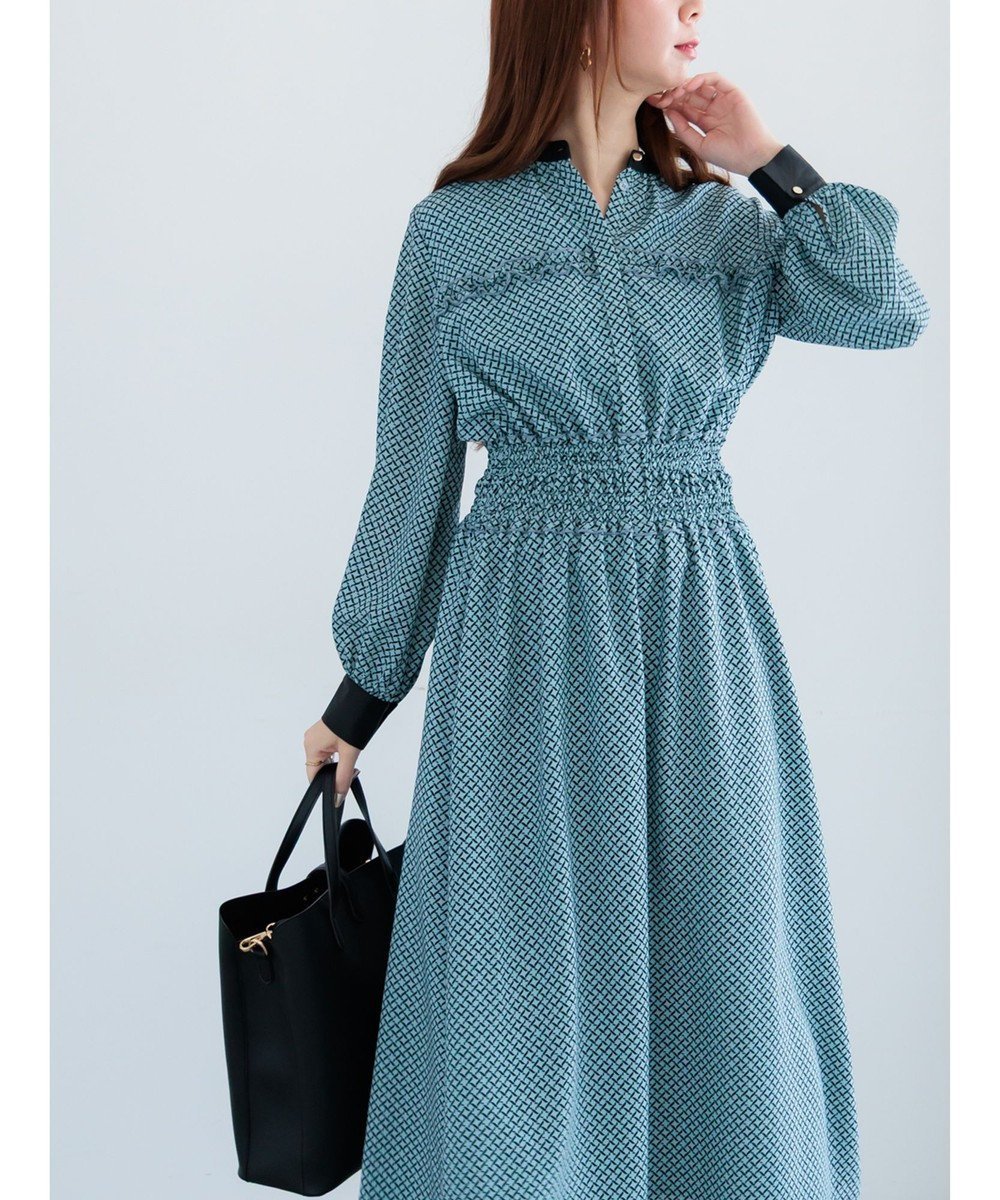 【テチチ/Te chichi】のバイカラーシャーリングワンピース インテリア・キッズ・メンズ・レディースファッション・服の通販 founy(ファニー) 　ファッション　Fashion　レディースファッション　Fashion for Women　ワンピース　Dresses　ギャザー　Gathered, Ruffled　シャーリング　Shirring, Ruched　フリル　Frill, Ruffle　エレガント 上品　Elegant　夏　Summer　S/S・春夏　SS, Spring/Summer, Warm Season　A/W・秋冬　Autumn/Winter　ブルー|ID: prp329100004854615 ipo3291000000035715368