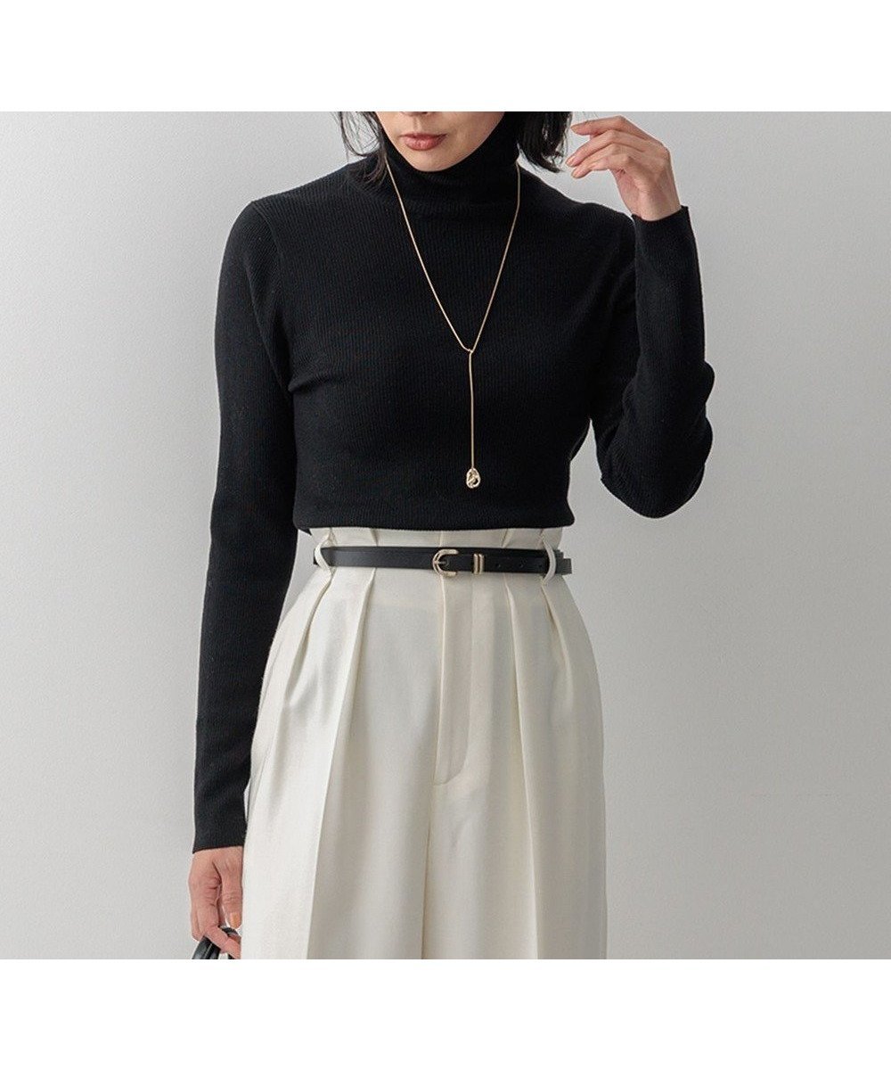 【23区/NIJYUSANKU】の【Oggi1月号/CLASSY.11月号掲載】ウーステッドウール リブタートルネック ニット インテリア・キッズ・メンズ・レディースファッション・服の通販 founy(ファニー) 　雑誌掲載アイテム　Magazine Picks & Fashion Features　ファッション雑誌　Fashion Magazines　オッジ　Oggi　クラッシィ　CLASSY.　ファッション　Fashion　レディースファッション　Fashion for Women　トップス・カットソー　Cut & Sew Tops　ニット　Knit Tops & Sweaters　タートルネック・ハイネックトップス　Turtlenecks & High-Neck Tops　1月号　January Issue　イエロー　Yellow　イタリア　Italy　11月号　November Issue　スリット　Slit, Slit Detail　セーター　Sweater, Knitwear　雑誌　Magazine, Fashion Magazine　ボーダー　Border, Stripe　無地　Plain, Solid Color　ワイド　Wide, Wide Fit　A/W・秋冬　Autumn/Winter　冬　Winter / This Winter　おすすめ　Recommended / Our Picks　2024年　2024　2024-2025秋冬・A/W　Autumn/Winter 2024–25 AW24–25　ブラック系|ID: prp329100004854699 ipo3291000000035723801