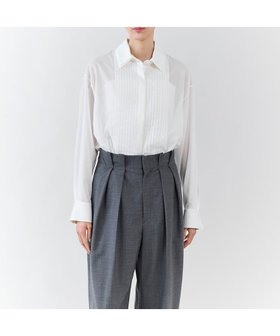 【23区/NIJYUSANKU】の【エステータ】コットンオーガンジー ドレスシャツ 人気、トレンドファッション・服の通販 founy(ファニー) ファッション Fashion レディースファッション Fashion for Women トップス・カットソー Cut & Sew Tops シャツ・ブラウス・オフィスカジュアル Elegant Blouses & Button-Ups ワンピース Dresses フォーマル・パーティードレス・結婚式用ドレス Elegant & Casual Dresses オーガンジー Organza Fabric カフス Cuff Design サテン Satin, Glossy Fabric シンプル Simple, Minimal ダブル Double, Double-Breasted ドレス Dress, One-Piece フロント Front, Front Design A/W・秋冬 Autumn/Winter 冬 Winter / This Winter |ID:prp329100004855191