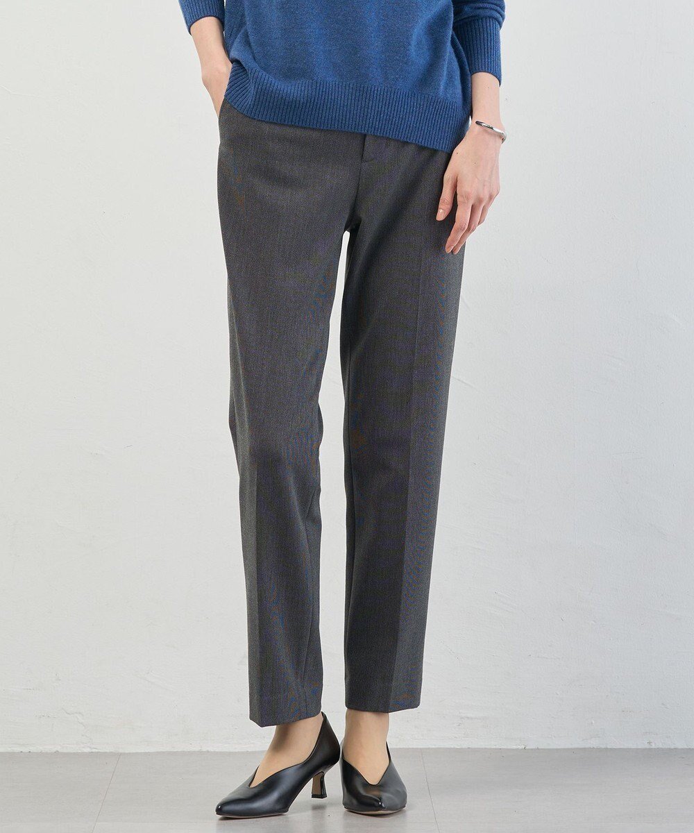 【ジェイ プレス/J.PRESS】のT/Rアルガンシルク テーパード パンツ インテリア・キッズ・メンズ・レディースファッション・服の通販 founy(ファニー) 　ファッション　Fashion　レディースファッション　Fashion for Women　パンツ　Pants & Trousers　シルク　Silk, 100% Silk　ジャケット　Jacket, Outerwear　ストレッチ　Stretch, Stretchy Fabric　センター　Center, Center Line　チェック　Check, Plaid, Tartan　テーパード　Tapered, Tapered Pants　A/W・秋冬　Autumn/Winter　おすすめ　Recommended / Our Picks　エレガント 上品　Elegant　ライトグレー系|ID: prp329100004855202 ipo3291000000035769831
