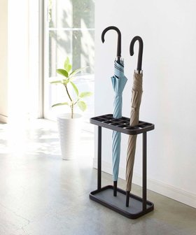 【タワー/tower】のかさたて フレーム 18本用 ブラック 人気、トレンドファッション・服の通販 founy(ファニー) ファッション Fashion レディースファッション Fashion for Women コンパクト Compact, Small Size スリム Slim, Slim Fit フレーム Frame, Outline 傘 Umbrella, Parasol |ID:prp329100004855505