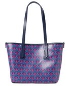 【リバティ/LIBERTY】のスモール マールボロ トートバッグ アイフィス 人気、トレンドファッション・服の通販 founy(ファニー) ファッション Fashion レディースファッション Fashion for Women バッグ Bags イタリア Italy キャンバス Canvas, Canvas Fabric コレクション Collection, Seasonal Line コーティング Coating, Coated Finish ダウン Down, Puffer プリント Print, Printed Pattern ロンドン London Style, British Inspired 人気 Popular, Best Seller thumbnail ネイビー|ID: prp329100004856843 ipo3291000000035825296