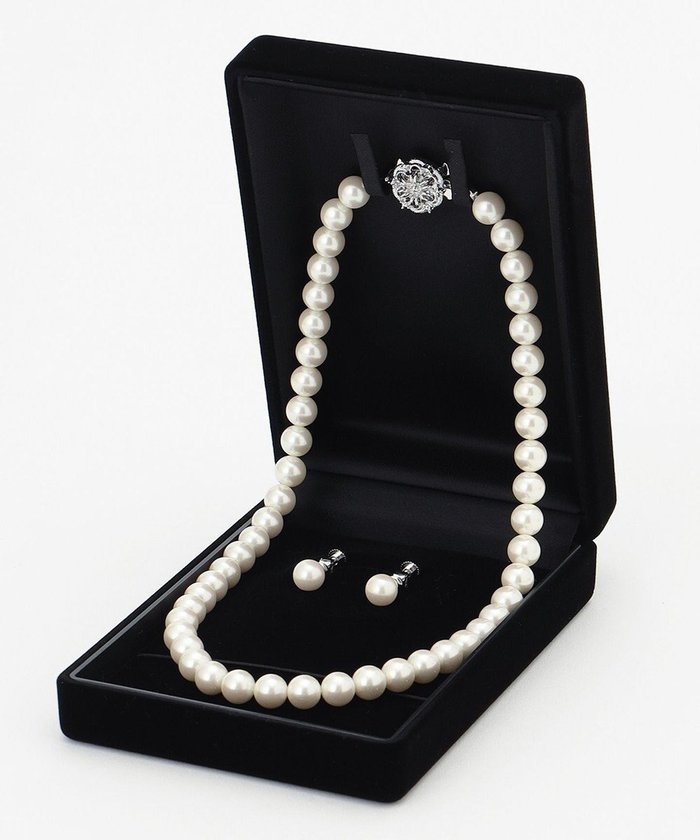 【自由区 FORMAL/JIYU-KU FORMAL】の【アクセサリーケース付き】ネックレスイヤリングセット インテリア・キッズ・メンズ・レディースファッション・服の通販 founy(ファニー) https://founy.com/ ファッション Fashion レディースファッション Fashion for Women ジュエリー Jewelry ファッションリング Fashion Rings イヤリング・フープ・ドロップタイプ Hoop, Drop & Clip Earrings ネックレス Necklaces & Pendants アクセサリー Fashion Accessories イヤリング Earrings コンパクト Compact, Small Size セレモニー Ceremony ネックレス Necklace, Pendant Necklace パール Pearl, Pearl Accent フォーマル Formal, Dressy エレガント 上品 Elegant 入学式 Entrance Ceremony 結婚式 Wedding |ID: prp329100004856865 ipo3291000000035826271