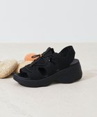 【ステッピ/steppi】の【一部店舗限定 / 洗える】厚底 スポーツサンダル ブラック|ID: prp329100004857274 ipo3291000000035846015