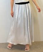 【ネイヴ/NAVE】の【Nave・otona MUSE別注/速乾/UVケア/洗える】シャイニーフレアスカート 人気、トレンドファッション・服の通販 founy(ファニー) ファッション Fashion レディースファッション Fashion for Women スカート Skirts Aライン・フレアスカート A-Line & Flared Skirts 春 Spring 洗える Machine Washable ギャザー Gathered, Ruffled コラボ Collaboration, Collab シルク Silk, 100% Silk シンプル Simple, Minimal タンク Tank Top, Sleeveless Top パターン Pattern, Design Print ポケット Pocket, Pocket Detail 別注 Limited Edition, Custom Order S/S・春夏 SS, Spring/Summer, Warm Season 夏 Summer エレガント 上品 Elegant thumbnail シルバー系|ID: prp329100004857279 ipo3291000000035846231