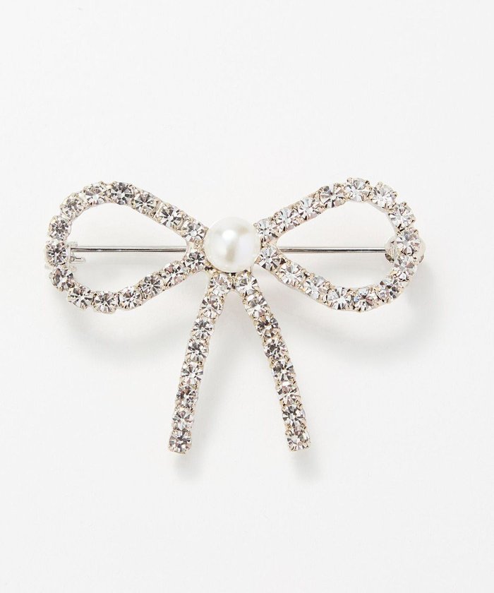 【フィービィー/phoebe】のリボンパールビジューブローチ シルバー インテリア・キッズ・メンズ・レディースファッション・服の通販 founy(ファニー) https://founy.com/ ファッション Fashion レディースファッション Fashion for Women アクセサリー Fashion Accessories エレガント 上品 Elegant シルバー Silver, Metallic Silver シンプル Simple, Minimal セレモニー Ceremony ドレス Dress, One-Piece ビジュー Bijou, Jewel-like Accent ブローチ Brooch, Pin Brooch リボン Ribbon, Bow |ID: prp329100004857323 ipo3291000000035848412