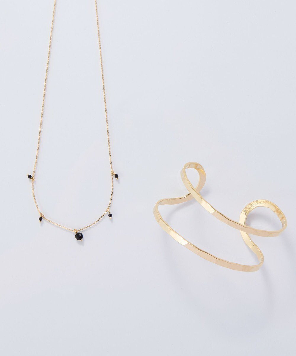 【フィービィー/phoebe】のオンワード限定セット カラージェムステーションワンポイントネックレス×2ラインテクスチャーワイドカフバングル 人気、トレンドファッション・服の通販 founy(ファニー) 　ファッション　Fashion　レディースファッション　Fashion for Women　ジュエリー　Jewelry　ネックレス　Necklaces & Pendants　バングル・カフブレスレット　Bangles & Cuff Bracelets　アクセサリー　Fashion Accessories　カラフル　Colorful Design　シンプル　Simple, Minimal　ネックレス　Necklace, Pendant Necklace　バングル　Bangle, Bracelet　モダン　Modern, Contemporary　ワイド　Wide, Wide Fit　おすすめ　Recommended / Our Picks　 other-1|ID: prp329100004857460 ipo3291000000035855255