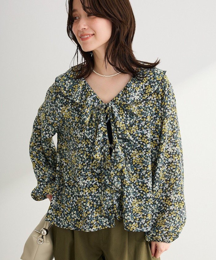 【グリーンパークス/Green Parks】の花柄フリルブラウス インテリア・キッズ・メンズ・レディースファッション・服の通販 founy(ファニー) https://founy.com/ ファッション Fashion レディースファッション Fashion for Women トップス・カットソー Cut & Sew Tops シャツ・ブラウス・オフィスカジュアル Elegant Blouses & Button-Ups 花柄・フラワープリント・モチーフ Floral Prints & Motifs / Flower Pattern Tops フェミニン Feminine, Girly フリル Frill, Ruffle ポケット Pocket, Pocket Detail リボン Ribbon, Bow エレガント 上品 Elegant 夏 Summer 春 Spring S/S・春夏 SS, Spring/Summer, Warm Season |ID: prp329100004857719 ipo3291000000035871750