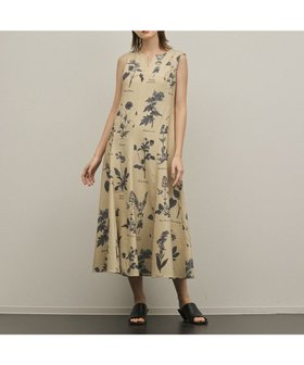 【グレース コンチネンタル/GRACE CONTINENTAL】のボタニカルプリントフレアワンピース 人気、トレンドファッション・服の通販 founy(ファニー) ファッション Fashion レディースファッション Fashion for Women ワンピース Dresses デニム Denim, Jeans Material ノースリーブ Sleeveless, No-Sleeve バランス Balance, Style Balance フラワー Flower, Floral フレア Flare, Flared プリント Print, Printed Pattern ロング Long, Long-Length エレガント 上品 Elegant |ID:prp329100004857735