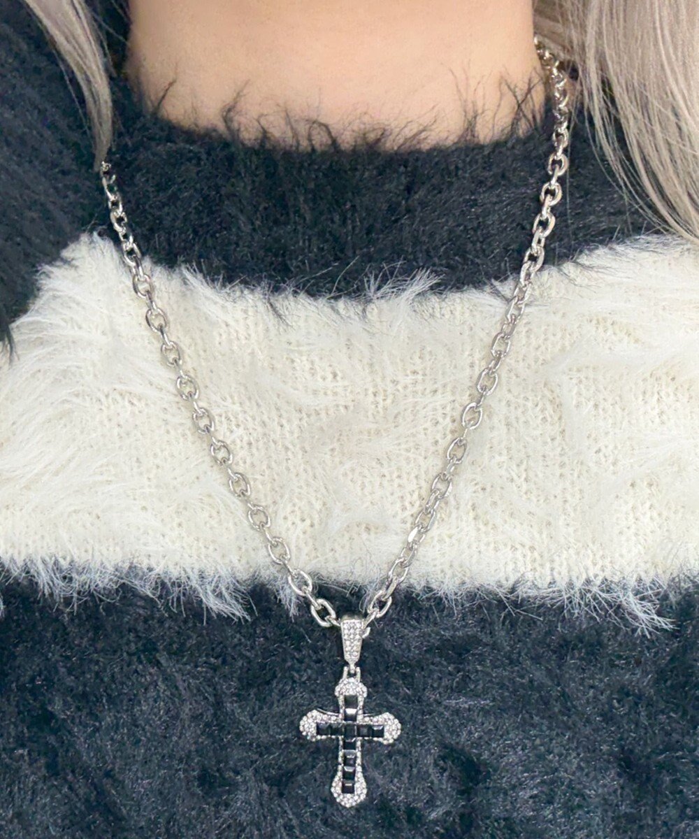 【ウィゴー/WEGO】のLクロスビジューネックレス インテリア・キッズ・メンズ・レディースファッション・服の通販 founy(ファニー) 　ファッション　Fashion　レディースファッション　Fashion for Women　ジュエリー　Jewelry　ネックレス　Necklaces & Pendants　アクセサリー　Fashion Accessories　スマホ　Smartphone, Mobile Device　ネックレス　Necklace, Pendant Necklace　ビジュー　Bijou, Jewel-like Accent　モチーフ　Motif, Design Theme　ブラック|ID: prp329100004857768 ipo3291000000035872501