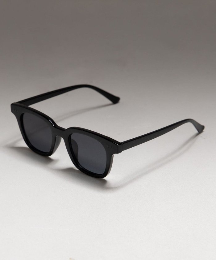 【ウィゴー/WEGO】のスモークレンズサングラス インテリア・キッズ・メンズ・レディースファッション・服の通販 founy(ファニー) https://founy.com/ ファッション Fashion レディースファッション Fashion for Women サングラス&メガネ Sunglasses & Eyewear クール Cool, Chic サングラス Sunglasses, Shades スマホ Smartphone, Mobile Device フレーム Frame, Outline 夏 Summer 定番 Standard, Basic Item 春 Spring S/S・春夏 SS, Spring/Summer, Warm Season |ID: prp329100004857986 ipo3291000000035887497