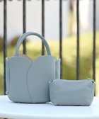 【ティアクラッセ/Tiaclasse】の【安田美沙子さん着用・ポーチ・ショルダー紐付き】フラワーカットフェイクレザーバッグ サックス|ID: prp329100004858165 ipo3291000000035891480