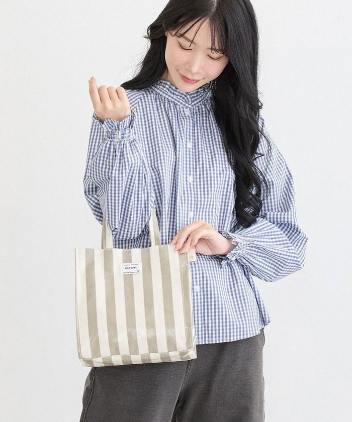 【ルートート/ROOTOTE】の3530【ルートート】EU.スクエア.ラミネート-W インテリア・キッズ・メンズ・レディースファッション・服の通販 founy(ファニー) https://founy.com/ ファッション Fashion レディースファッション Fashion for Women バッグ Bags イエロー Yellow カメラ Camera Accessories スクエア Square, Square Shape ストライプ Stripe, Striped Pattern 財布 Wallet, Purse パターン Pattern, Design Print プリント Print, Printed Pattern ポケット Pocket, Pocket Detail ポーチ Pouch, Small Case ランダム Random, Irregular 新作・新入荷 New Arrivals / New In |ID: prp329100004858207 ipo3291000000035892769