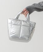 【23区/NIJYUSANKU】のパデッド ミニ ショルダーバッグ シルバー系|ID: prp329100004858566 ipo3291000000035912378