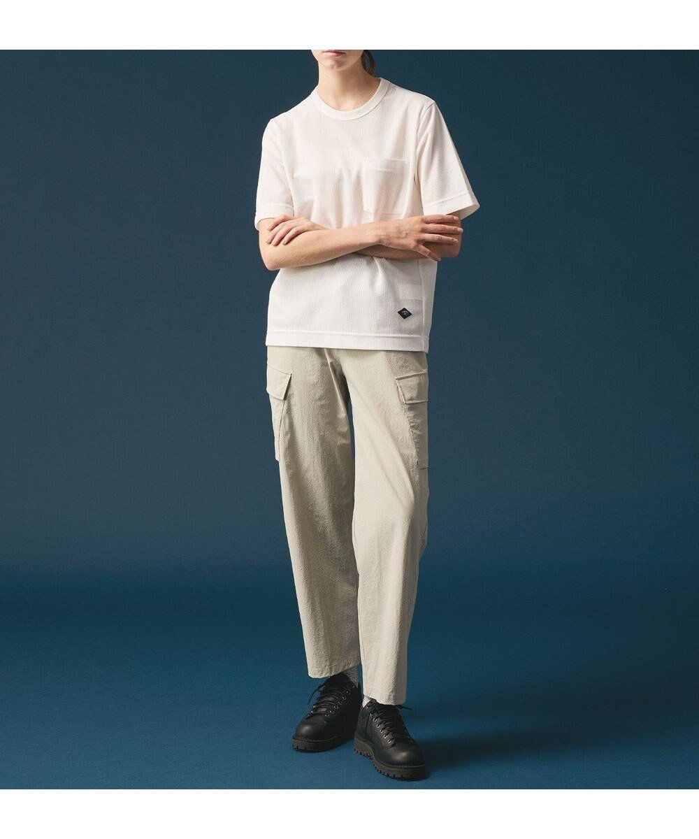 【ジョセフ アブード マウンテン/JOSEPH ABBOUD MOUNTAIN】の【オーガニックコットン/MADE IN JAPAN】アウトドア Tシャツ インテリア・キッズ・メンズ・レディースファッション・服の通販 founy(ファニー) 　ファッション　Fashion　レディースファッション　Fashion for Women　トップス・カットソー　Cut & Sew Tops　シャツ・ブラウス・オフィスカジュアル　Elegant Blouses & Button-Ups　ロングTシャツ・Tシャツ　Longline T-Shirts & Tees　カットソー・ベーシックTシャツ　Cut-and-Sewn Tops / Stretch Tees & Basics　アウトドア　Outdoor Clothing　インド　Indian Textile　インナー　Innerwear　カットソー　Cut and Sewn Top　吸水　Absorbent, Quick-Dry　ショーツ　Shorts, Short Pants　ジャケット　Jacket, Outerwear　スマート　Smart, Elegant　デニム　Denim, Jeans Material　パターン　Pattern, Design Print　パーカー　Hoodie, Parka　ベーシック　Basic, Essential　A/W・秋冬　Autumn/Winter　おすすめ　Recommended / Our Picks　日本製　Made In Japan　ホワイト系|ID: prp329100004858823 ipo3291000000035917701