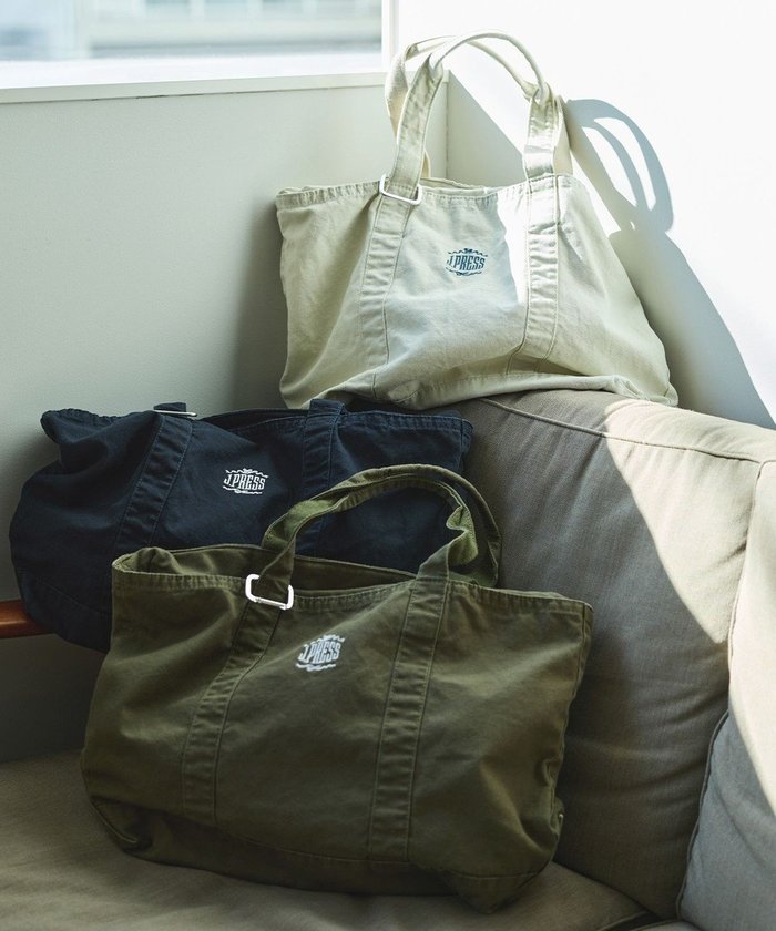 【ジェイ プレス/J.PRESS / MEN】のコットンキャンバス オーバルトートバッグ インテリア・キッズ・メンズ・レディースファッション・服の通販 founy(ファニー) https://founy.com/ ファッション Fashion メンズファッション Fashion for Men バッグ Bags トートバッグ / 通勤・大容量バッグ Tote Bags オーバル Oval Design キャンバス Canvas, Canvas Fabric キーホルダー Keychain, Key Holder ヴィンテージ Vintage Style |ID: prp329100004858993 ipo3291000000035927787