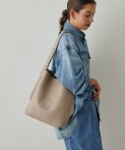 【イアクッチ/IACUCCI】のルオータ ワンハンドルトート ALCE グレージュ|ID: prp329100004858997 ipo3291000000035927851