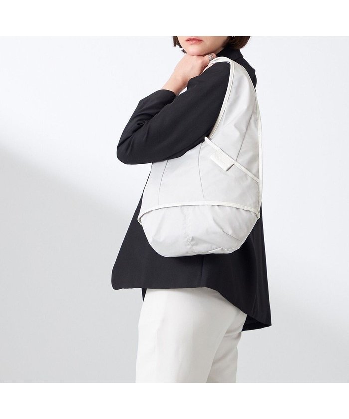 【イザック/Y'SACCS】の【Y SACCS Gene Line】イゼール トートバッグ Mini インテリア・キッズ・メンズ・レディースファッション・服の通販 founy(ファニー) https://founy.com/ ファッション Fashion レディースファッション Fashion for Women バッグ Bags カッティング Cutting Detail 軽量 Lightweight, Ultra Light シンプル Simple, Minimal ストライプ Stripe, Striped Pattern スマート Smart, Elegant ポケット Pocket, Pocket Detail マグネット Magnet, Magnetic Closure 日本製 Made In Japan |ID: prp329100004859019 ipo3291000000035928408