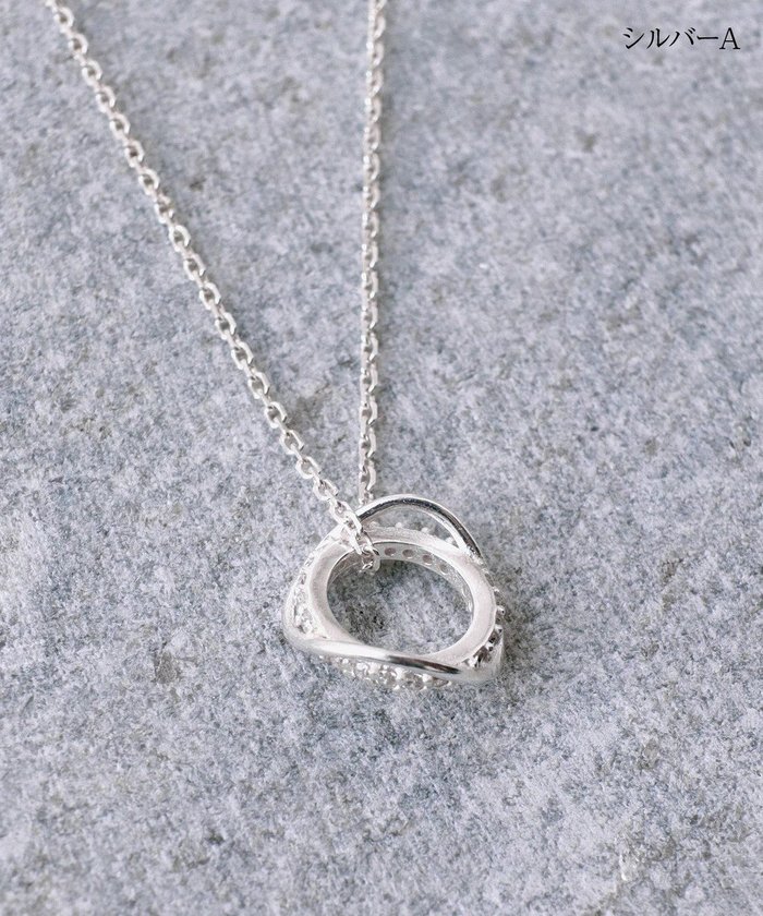 【ティアクラッセ/Tiaclasse】の【安田美沙子さん着用】シルバータイニーネックレス インテリア・キッズ・メンズ・レディースファッション・服の通販 founy(ファニー) https://founy.com/ ファッション Fashion レディースファッション Fashion for Women ジュエリー Jewelry ネックレス Necklaces & Pendants アクセサリー Fashion Accessories カーディガン Cardigan, Knitwear ギフト プレゼント Gift / Present サークル Circle, Round Design シルバー Silver, Metallic Silver ジュエリー Jewelry, Accessories チェーン Chain, Chain Strap チュニック Tunic, Long Top ネックレス Necklace, Pendant Necklace フラワー Flower, Floral レース Lace, Lace Fabric エレガント 上品 Elegant 再入荷 Restock / Back in Stock 新作・新入荷 New Arrivals / New In |ID: prp329100004859158 ipo3291000000035932272