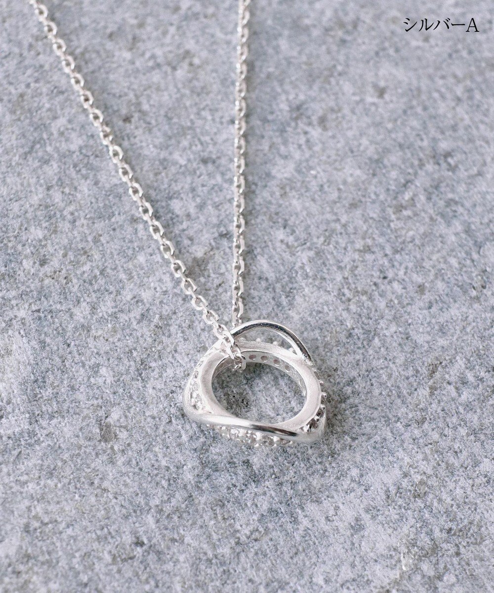 【ティアクラッセ/Tiaclasse】の【安田美沙子さん着用】シルバータイニーネックレス 人気、トレンドファッション・服の通販 founy(ファニー) 　ファッション　Fashion　レディースファッション　Fashion for Women　ジュエリー　Jewelry　ネックレス　Necklaces & Pendants　アクセサリー　Fashion Accessories　カーディガン　Cardigan, Knitwear　ギフト プレゼント　Gift / Present　サークル　Circle, Round Design　シルバー　Silver, Metallic Silver　ジュエリー　Jewelry, Accessories　チェーン　Chain, Chain Strap　チュニック　Tunic, Long Top　ネックレス　Necklace, Pendant Necklace　フラワー　Flower, Floral　レース　Lace, Lace Fabric　エレガント 上品　Elegant　再入荷　Restock / Back in Stock　新作・新入荷　New Arrivals / New In　 other-1|ID: prp329100004859158 ipo3291000000035932272