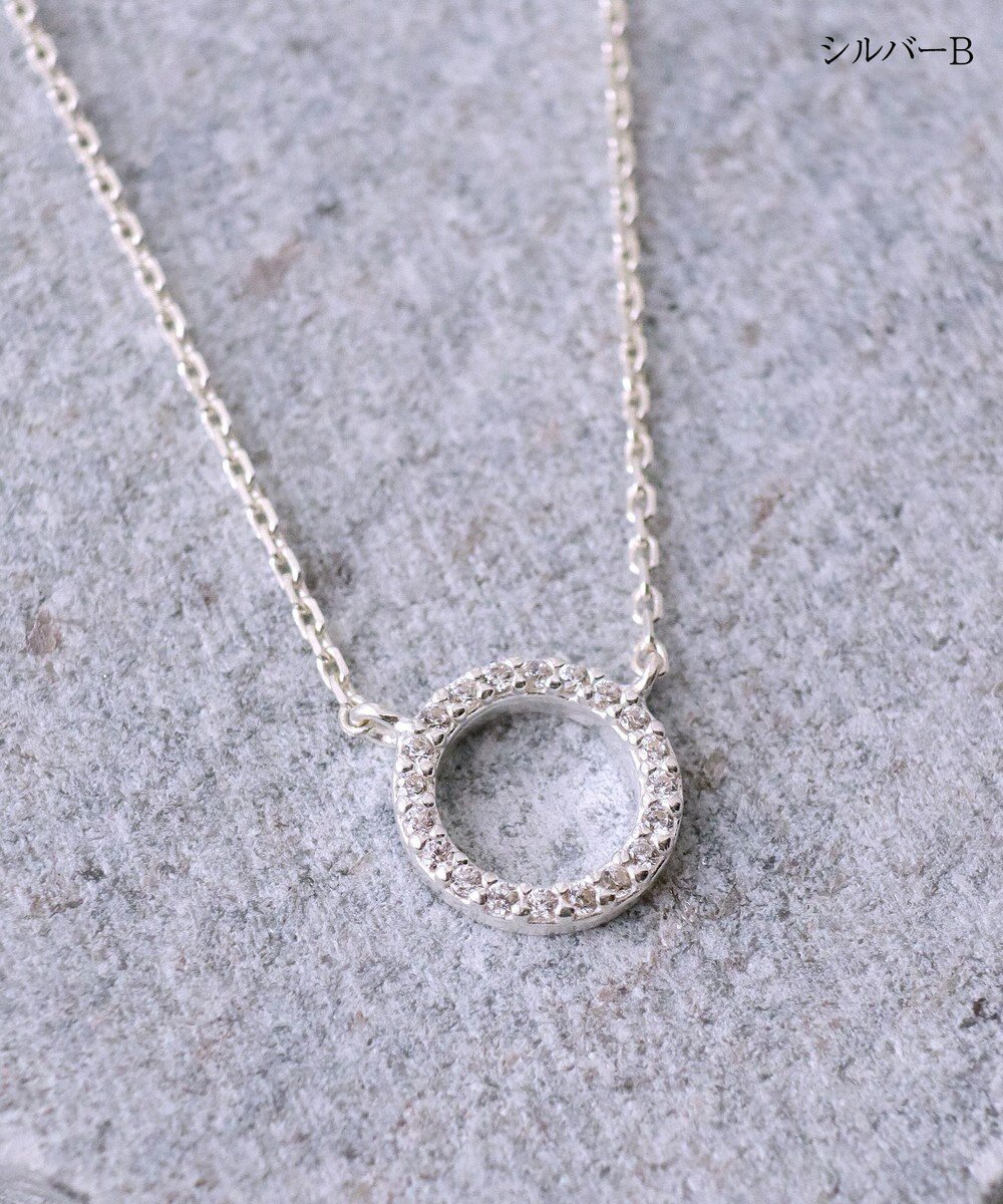 【ティアクラッセ/Tiaclasse】の【安田美沙子さん着用】シルバータイニーネックレス インテリア・キッズ・メンズ・レディースファッション・服の通販 founy(ファニー) 　ファッション　Fashion　レディースファッション　Fashion for Women　ジュエリー　Jewelry　ネックレス　Necklaces & Pendants　アクセサリー　Fashion Accessories　カーディガン　Cardigan, Knitwear　ギフト プレゼント　Gift / Present　サークル　Circle, Round Design　シルバー　Silver, Metallic Silver　ジュエリー　Jewelry, Accessories　チェーン　Chain, Chain Strap　チュニック　Tunic, Long Top　ネックレス　Necklace, Pendant Necklace　フラワー　Flower, Floral　レース　Lace, Lace Fabric　エレガント 上品　Elegant　再入荷　Restock / Back in Stock　新作・新入荷　New Arrivals / New In　シルバーB|ID: prp329100004859158 ipo3291000000035932277