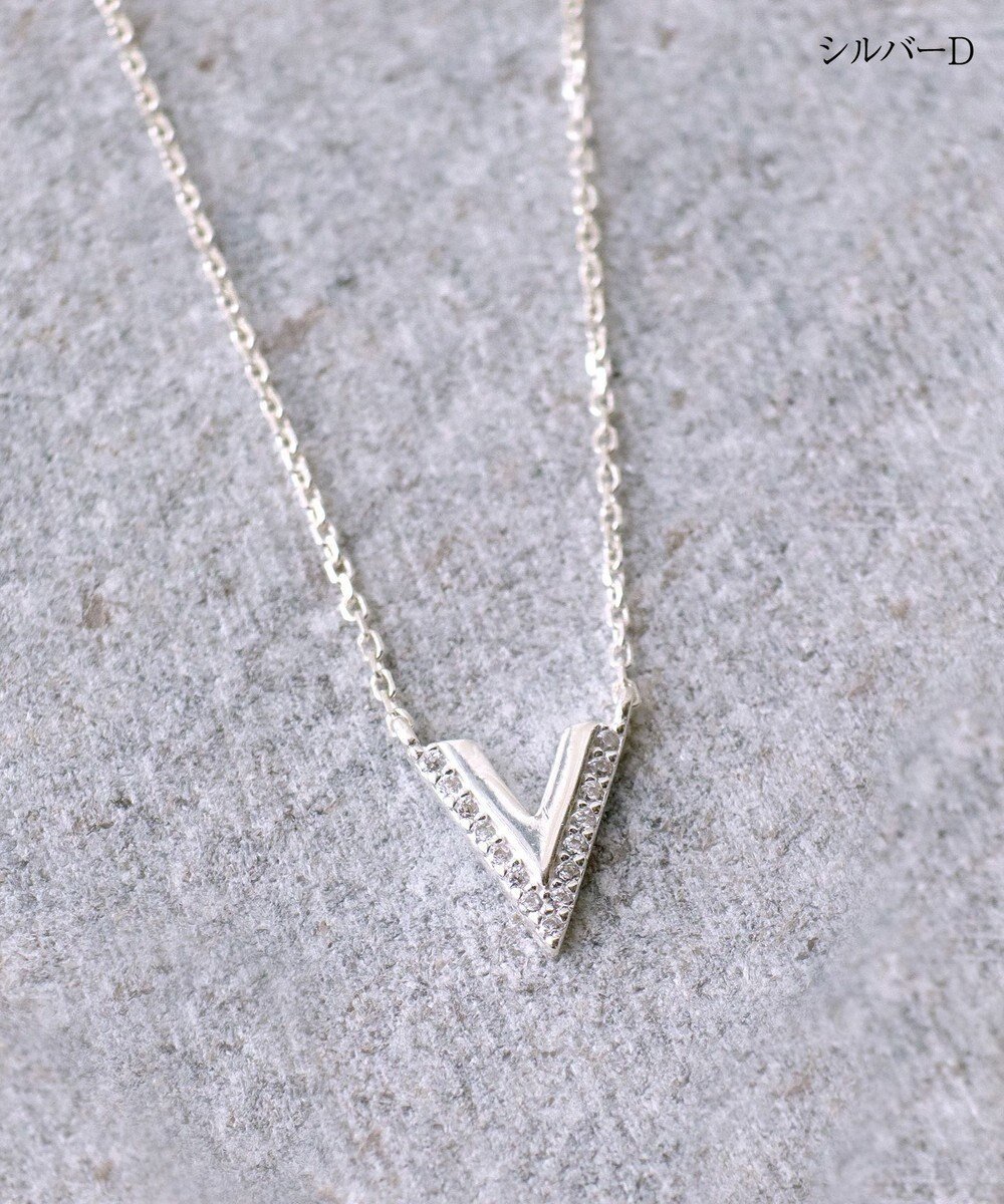 【ティアクラッセ/Tiaclasse】の【安田美沙子さん着用】シルバータイニーネックレス インテリア・キッズ・メンズ・レディースファッション・服の通販 founy(ファニー) 　ファッション　Fashion　レディースファッション　Fashion for Women　ジュエリー　Jewelry　ネックレス　Necklaces & Pendants　アクセサリー　Fashion Accessories　カーディガン　Cardigan, Knitwear　ギフト プレゼント　Gift / Present　サークル　Circle, Round Design　シルバー　Silver, Metallic Silver　ジュエリー　Jewelry, Accessories　チェーン　Chain, Chain Strap　チュニック　Tunic, Long Top　ネックレス　Necklace, Pendant Necklace　フラワー　Flower, Floral　レース　Lace, Lace Fabric　エレガント 上品　Elegant　再入荷　Restock / Back in Stock　新作・新入荷　New Arrivals / New In　シルバーD|ID: prp329100004859158 ipo3291000000035932281