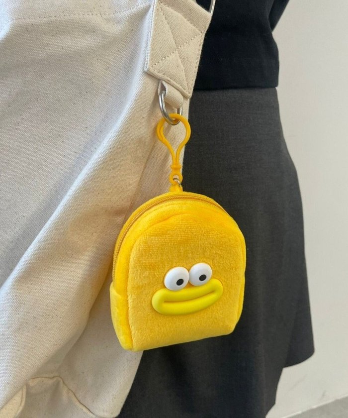 【ウィゴー/WEGO】のモンスターミニポーチ インテリア・キッズ・メンズ・レディースファッション・服の通販 founy(ファニー) https://founy.com/ ファッション Fashion レディースファッション Fashion for Women ミニ財布・二つ折り財布 Wallets & Card Cases ポーチ&ミニバッグ Pouches & Mini Bags おすすめ Recommended / Our Picks キーホルダー Keychain, Key Holder スマホ Smartphone, Mobile Device ポーチ Pouch, Small Case リップ Lip, Lip Motif 財布 Wallet, Purse |ID: prp329100004859177 ipo3291000000035932771