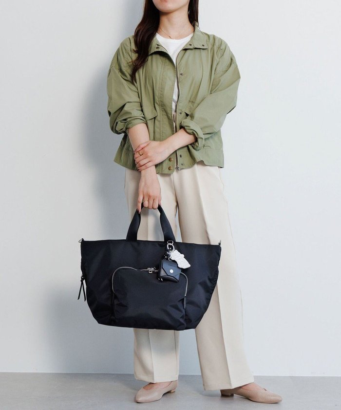 【エースバッグズアンドラゲッジ/ACE BAGS & LUGGAGE】のHAyU × ace. フィカス トートバッグ 25L 19106 ハユ インテリア・キッズ・メンズ・レディースファッション・服の通販 founy(ファニー) https://founy.com/ ファッション Fashion レディースファッション Fashion for Women バッグ Bags キーホルダー Keychain, Key Holder 傘 Umbrella, Parasol 吸水 Absorbent, Quick-Dry 軽量 Lightweight, Ultra Light ショルダー Shoulder, Shoulder Strap シンプル Simple, Minimal セットアップ Set-Up, Coordinated Outfit チャーム Charm, Pendant トラベル Travel, Travel Gear ネコ Cat, Feline Motif 猫 Cat, Kitty フロント Front, Front Design ポケット Pocket, Pocket Detail メッシュ Mesh, Net Fabric リュック Backpack, Rucksack ワイヤー Wire, Wired Bra ワンポイント One Point, Statement Accent 再入荷 Restock / Back in Stock 旅行 Travel スーツケース キャリーケース Suitcase / Carry Case エレガント 上品 Elegant ギフト プレゼント Gift / Present |ID: prp329100004859262 ipo3291000000035934254