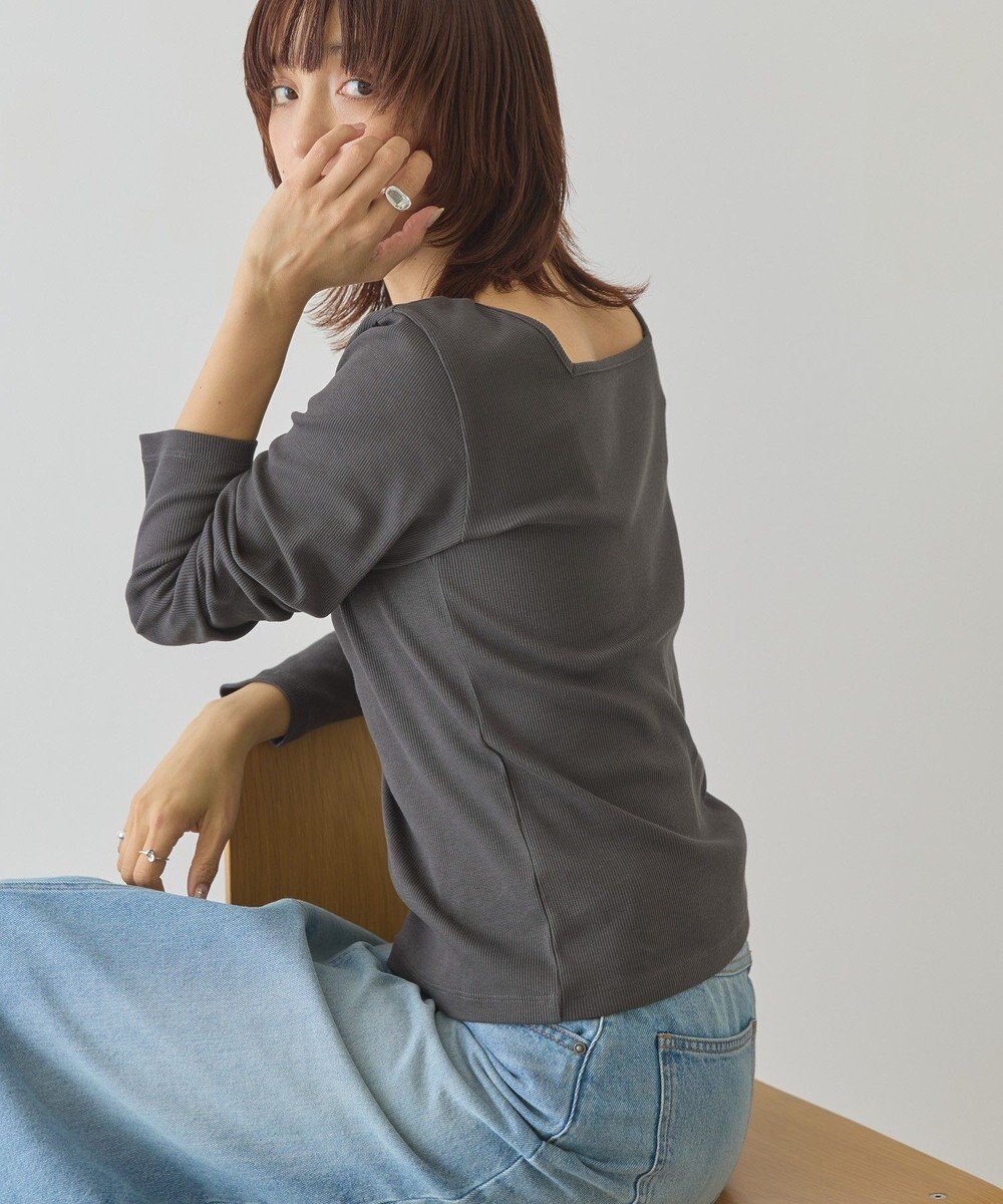 【アメリカンホリック/AMERICAN HOLIC】の【2WAY】スクエアネックプルオーバー インテリア・キッズ・メンズ・レディースファッション・服の通販 founy(ファニー) 　ファッション　Fashion　レディースファッション　Fashion for Women　トップス・カットソー　Cut & Sew Tops　シャツ・ブラウス・オフィスカジュアル　Elegant Blouses & Button-Ups　ロングTシャツ・Tシャツ　Longline T-Shirts & Tees　カジュアルプルオーバー・ニットトップス　Pullovers & Knit Tops / Casual Pullovers　カットソー・ベーシックTシャツ　Cut-and-Sewn Tops / Stretch Tees & Basics　アメリカン　American Style　インナー　Innerwear　春　Spring　カットソー　Cut and Sewn Top　スクエア　Square, Square Shape　スタイリッシュ　Stylish, Fashionable　ポケット　Pocket, Pocket Detail　ワイド　Wide, Wide Fit　S/S・春夏　SS, Spring/Summer, Warm Season　夏　Summer　Charcoal Gray|ID: prp329100004859653 ipo3291000000035959838
