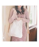 【メゾンドフルール/Maison de FLEUR】のEC限定フリルサテントートバッグ Ivory|ID: prp329100004859703 ipo3291000000035961421