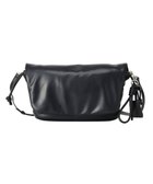 【グリーンパークス/Green Parks】のパテッドドロストショルダーバッグ Black|ID: prp329100004859744 ipo3291000000035962182