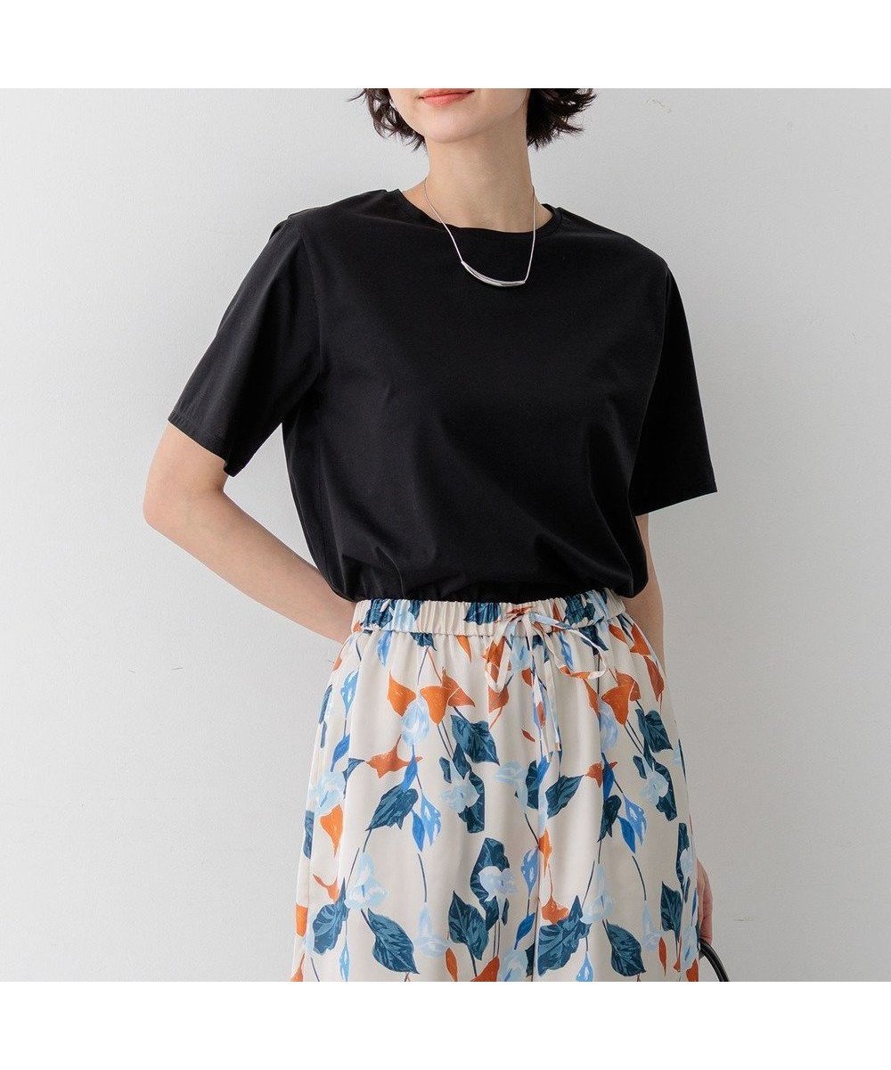 【23区/NIJYUSANKU】の【先行予約/見上愛さん着用】シアーコンフォート クルーネック Tシャツ インテリア・キッズ・メンズ・レディースファッション・服の通販 founy(ファニー) 　ファッション　Fashion　レディースファッション　Fashion for Women　トップス・カットソー　Cut & Sew Tops　シャツ・ブラウス・オフィスカジュアル　Elegant Blouses & Button-Ups　ロングTシャツ・Tシャツ　Longline T-Shirts & Tees　カットソー・ベーシックTシャツ　Cut-and-Sewn Tops / Stretch Tees & Basics　インナー　Innerwear　春　Spring　カットソー　Cut and Sewn Top　カーディガン　Cardigan, Knitwear　シアー　Sheer, See-Through　ジャケット　Jacket, Outerwear　S/S・春夏　SS, Spring/Summer, Warm Season　おすすめ　Recommended / Our Picks　夏　Summer　エレガント 上品　Elegant　2026年　2026　ブラック系|ID: prp329100004859779 ipo3291000000035962549