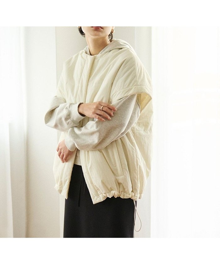 【ハッシュニュアンス/#Newans】の【撥水/洗える】ビックスクエア中綿ベスト インテリア・キッズ・メンズ・レディースファッション・服の通販 founy(ファニー) https://founy.com/ ファッション Fashion レディースファッション Fashion for Women アウター Coat / Outerwear Collection トップス・カットソー Cut & Sew Tops ベスト&ジレ / 重ね着スタイル Vests & Gilets クラシカル Classical, Vintage-Inspired タートルネック Turtleneck, High Neck トレンド Trend, Trending Now ベスト Vest, Waistcoat マフラー Scarf, Muffler 洗える Machine Washable A/W・秋冬 Autumn/Winter 軽量 Lightweight, Ultra Light |ID: prp329100004860982 ipo3291000000036005305