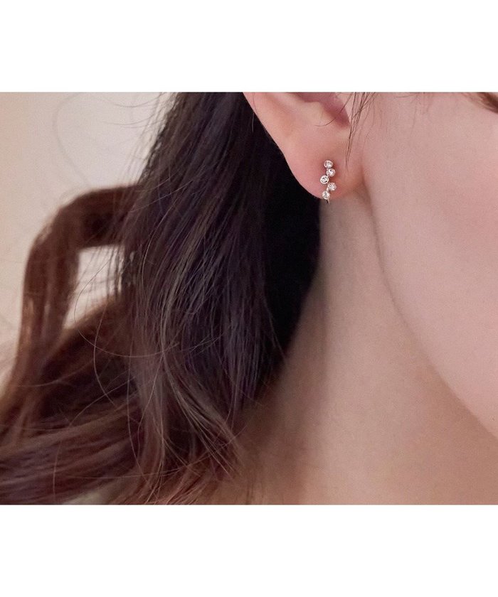 【フィービィー/phoebe】の【金属アレルギー対応】【痛くないシリーズ】ランダムプチベゼルストーンライトフィットイヤリング シャンパンゴールド インテリア・キッズ・メンズ・レディースファッション・服の通販 founy(ファニー) https://founy.com/ ファッション Fashion レディースファッション Fashion for Women ジュエリー Jewelry ファッションリング Fashion Rings イヤリング・フープ・ドロップタイプ Hoop, Drop & Clip Earrings おすすめ Recommended / Our Picks アクセサリー Fashion Accessories イヤリング Earrings イヤーカフ Ear Cuffs ビジュー Bijou, Jewel-like Accent ランダム Random, Irregular 軽量 Lightweight, Ultra Light |ID: prp329100004860992 ipo3291000000036005527