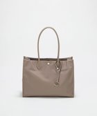 【トプカピ/TOPKAPI】の【Breath TOPKAPI】PRIM プリム ナイロン スクエア トートバッグ チャーム付き A4 / 軽量 人気、トレンドファッション・服の通販 founy(ファニー) ファッション Fashion レディースファッション Fashion for Women バッグ Bags スクエア Square, Square Shape チャーム Charm, Pendant 軽量 Lightweight, Ultra Light thumbnail グレージュ|ID: prp329100004861044 ipo3291000000036006363