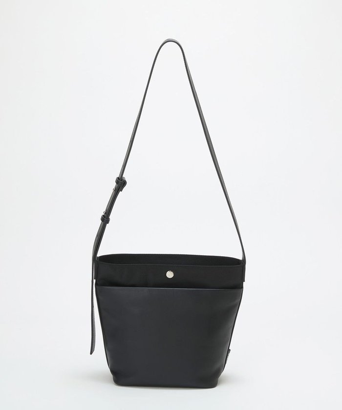 【トプカピ/TOPKAPI】の【Breath TOPKAPI】LINEA リネア レザーコンビ バケット ショルダーバッグ インテリア・キッズ・メンズ・レディースファッション・服の通販 founy(ファニー) https://founy.com/ ファッション Fashion レディースファッション Fashion for Women バッグ Bags イタリア Italy コンビ Combo, Combination Style ショルダー Shoulder, Shoulder Strap バケツ Bucket, Bucket Style ポケット Pocket, Pocket Detail 軽量 Lightweight, Ultra Light |ID: prp329100004861049 ipo3291000000036006415