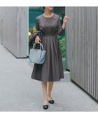 【ティアクラッセ/Tiaclasse】の【おのののかさん着用】半袖 長袖選べる袖丈・タックフレアワンピース 長袖チャコールグレー|ID: prp329100004861050 ipo3291000000036006440