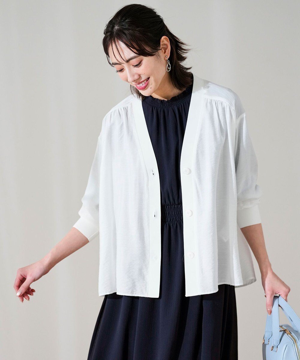 【エニィ スィス/any SiS】のシアーギャザー カーディガン インテリア・キッズ・メンズ・レディースファッション・服の通販 founy(ファニー) 　ファッション　Fashion　レディースファッション　Fashion for Women　トップス・カットソー　Cut & Sew Tops　カーディガン・羽織り　Layered Style Cardigans　おすすめ　Recommended / Our Picks　なめらか　Smooth, Silky Texture　ウォッシャブル　Machine Washable　カーディガン　Cardigan, Knitwear　シアー　Sheer, See-Through　ノースリーブ　Sleeveless, No-Sleeve　エレガント 上品　Elegant　夏　Summer　新作・新入荷　New Arrivals / New In　春　Spring　S/S・春夏　SS, Spring/Summer, Warm Season　ビジネス 仕事 通勤　Business / Work / Commuting　オフ|ID: prp329100004861083 ipo3291000000036006963