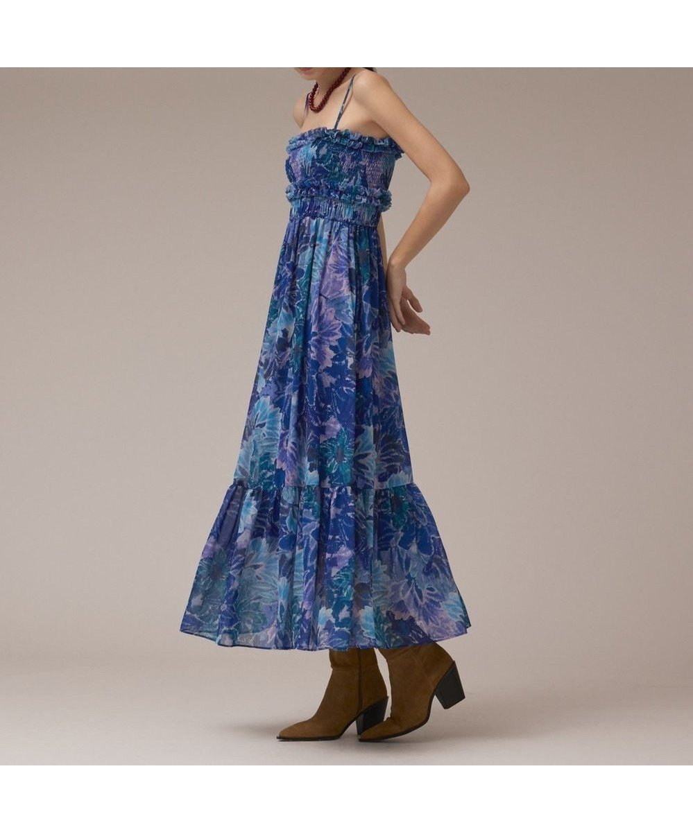 【グレース コンチネンタル/GRACE CONTINENTAL】のタイダイリーフプリントワンピース インテリア・キッズ・メンズ・レディースファッション・服の通販 founy(ファニー) ファッション Fashion レディースファッション Fashion for Women ワンピース Dresses サマー Summer, Summer Style シフォン Chiffon, Lightweight Fabric シャーリング Shirring, Ruched フリル Frill, Ruffle リゾート Resort, Vacation Style ロング Long, Long-Length 夏 Summer 春 Spring S/S・春夏 SS, Spring/Summer, Warm Season ブルー|ID: prp329100004861406 ipo3291000000036030075