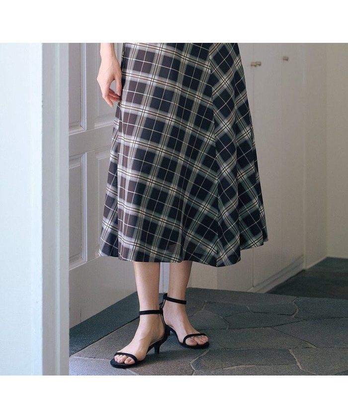 【ジェイ プレス/J.PRESS】の【WEB限定カラーあり・洗える】SOFT SHEER チェック フレア スカート インテリア・キッズ・メンズ・レディースファッション・服の通販 founy(ファニー) https://founy.com/ ファッション Fashion レディースファッション Fashion for Women スカート Skirts Aライン・フレアスカート A-Line & Flared Skirts 春 Spring 洗える Machine Washable カットソー Cut and Sewn Top キュプラ Cupro, Eco Fabric シアー Sheer, See-Through シンプル Simple, Minimal チェック Check, Plaid, Tartan バイアス Bias, Diagonal Cut フレア Flare, Flared ミドル Middle Length, Mid Height S/S・春夏 SS, Spring/Summer, Warm Season 夏 Summer エレガント 上品 Elegant |ID: prp329100004861433 ipo3291000000036030707