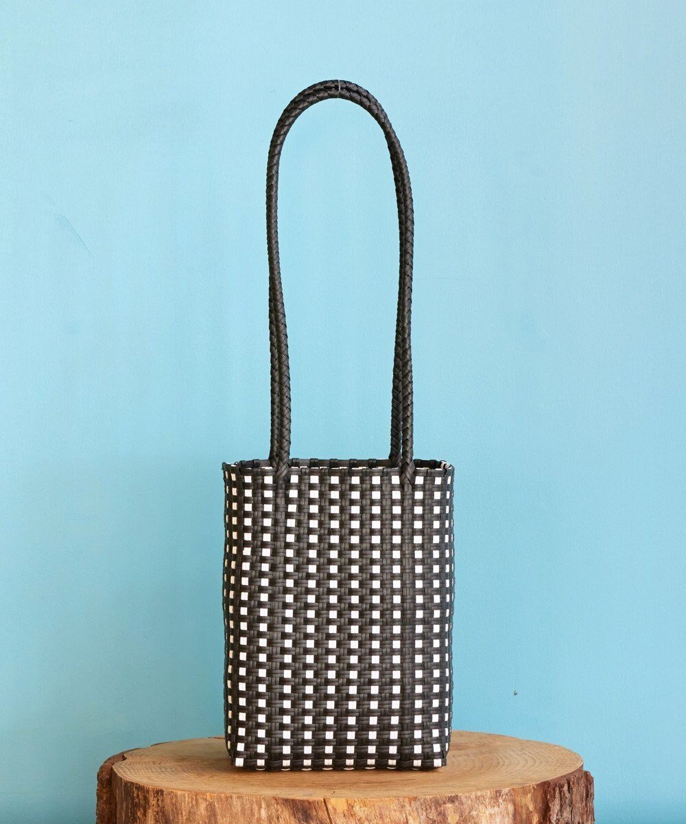 【ティアクラッセ/Tiaclasse】のメルカドウーヴンバッグ インテリア・キッズ・メンズ・レディースファッション・服の通販 founy(ファニー) ファッション Fashion レディースファッション Fashion for Women バッグ Bags おすすめ Recommended / Our Picks アクセサリー Fashion Accessories カーディガン Cardigan, Knitwear チェック Check, Plaid, Tartan チュニック Tunic, Long Top 再入荷 Restock / Back in Stock 新作・新入荷 New Arrivals / New In 財布 Wallet, Purse ブラック|ID: prp329100004861458 ipo3291000000036031436