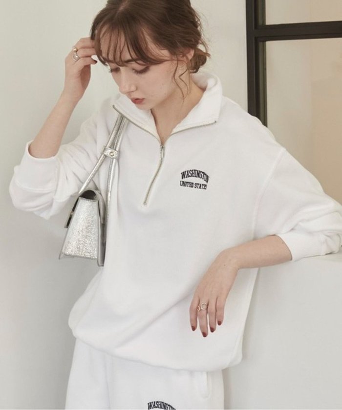 【ウィゴー/WEGO】の【ANGIE VINTAGE】ワンポイント刺繍ハーフZIPスウェットプルオーバー インテリア・キッズ・メンズ・レディースファッション・服の通販 founy(ファニー) https://founy.com/ ファッション Fashion レディースファッション Fashion for Women トップス・カットソー Cut & Sew Tops レディースパーカー・カジュアルフーディー Casual Hoodies & Sweatshirts カジュアルプルオーバー・ニットトップス Pullovers & Knit Tops / Casual Pullovers スウェット・クルーネックトップス Sweatshirts & Crewnecks / Relaxed Fit Sweat Tops シンプル Simple, Minimal スウェット / スエット Sweatshirt, Sweatwear セットアップ Set-Up, Coordinated Outfit トレンド Trend, Trending Now トレーナー Sweatshirt, Trainer 定番 Standard, Basic Item 人気 Popular, Best Seller ハーフ Half, Half-Length フィット Fit, Slim Fit メンズ Men's, Menswear ワンポイント One Point, Statement Accent A/W・秋冬 Autumn/Winter おすすめ Recommended / Our Picks |ID: prp329100004861524 ipo3291000000036159384