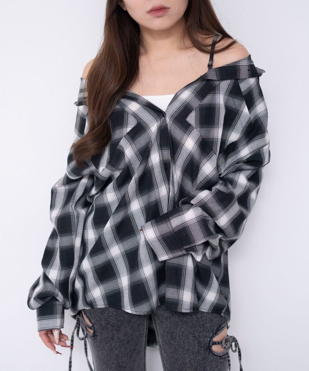 【ウィゴー/WEGO】の2WAYオフショルシャツ インテリア・キッズ・メンズ・レディースファッション・服の通販 founy(ファニー) 　ファッション　Fashion　レディースファッション　Fashion for Women　トップス・カットソー　Cut & Sew Tops　シャツ・ブラウス・オフィスカジュアル　Elegant Blouses & Button-Ups　春　Spring　秋　Autumn　キャミ　Camisole, Cami Top　ショート　Short, Short Length　スマホ　Smartphone, Mobile Device　スラックス　Slacks, Dress Pants　デニム　Denim, Jeans Material　トレンド　Trend, Trending Now　ボトム　Bottoms, Lower Wear　ミニスカート　Mini Skirt, Short Skirt　冬　Winter / This Winter　S/S・春夏　SS, Spring/Summer, Warm Season　夏　Summer　ブラック|ID: prp329100004861551 ipo3291000000036034302