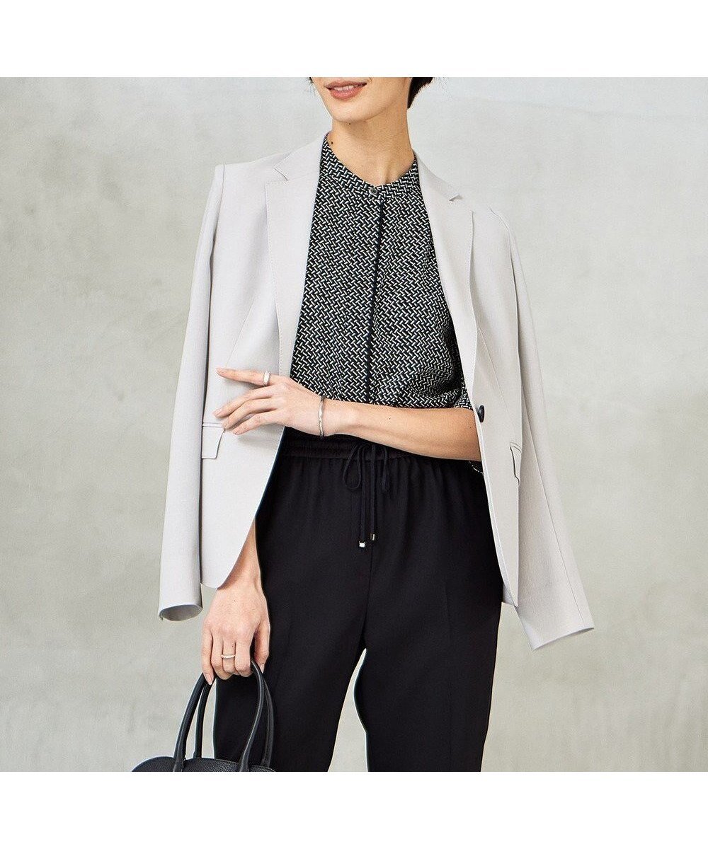 【アイシービー/iCB】の【接触冷感・防シワ・速乾・洗える】レーヨンライクトロ テーラードジャケット インテリア・キッズ・メンズ・レディースファッション・服の通販 founy(ファニー) ファッション Fashion レディースファッション Fashion for Women アウター Coat / Outerwear Collection レディースジャケット・軽アウター Jackets テーラードジャケット / 通勤・きれいめスタイル Tailored Jackets & Blazers エレガント 上品 Elegant 春 Spring 洗える Machine Washable カッティング Cutting Detail ジャケット Jacket, Outerwear スーツ Suit, Formalwear タイトスカート Pencil Skirt, Tight Skirt メランジ Melange, Mixed Yarn S/S・春夏 SS, Spring/Summer, Warm Season おすすめ Recommended / Our Picks 夏 Summer セレモニー Ceremony ビジネス 仕事 通勤 Business / Work / Commuting 2025年 2025 2025春夏・S/S Spring/Summer 2025 SS25 ライトグレー系|ID: prp329100004861824 ipo3291000000036062329