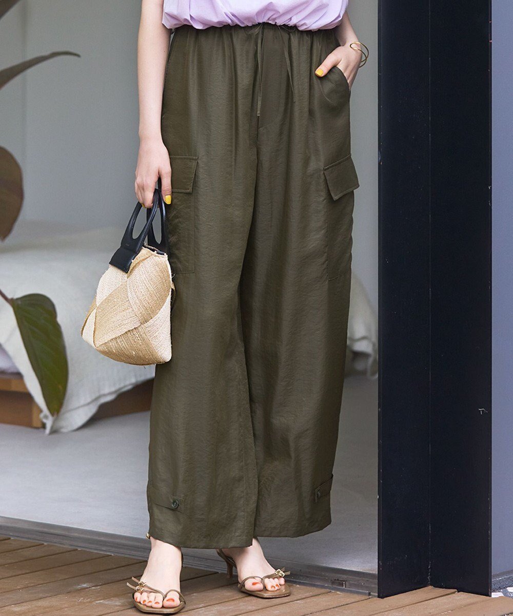 【23区/NIJYUSANKU】の【SLOW/一部店舗限定】ブライトヴィンテージクロス カーゴパンツ 人気、トレンドファッション・服の通販 founy(ファニー) ファッション Fashion レディースファッション Fashion for Women パンツ Pants & Trousers インナー Innerwear 春 Spring カーゴパンツ Cargo Pants, Utility Pants シアー Sheer, See-Through ノースリーブ Sleeveless, No-Sleeve ボトム Bottoms, Lower Wear リラックス Relax, Relaxed Fit ワイド Wide, Wide Fit ワッシャー Washer, Crinkled Finish S/S・春夏 SS, Spring/Summer, Warm Season 夏 Summer エレガント 上品 Elegant 2025年 2025 2025春夏・S/S Spring/Summer 2025 SS25 other-1|ID: prp329100004861829 ipo3291000000036062454