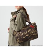 【ラ バガジェリー/LA BAGAGERIE】の【LA BAGAGERIE×HELLO KITTY】リボンチャーム付き デイリートート Mサイズ 人気、トレンドファッション・服の通販 founy(ファニー) ファッション Fashion レディースファッション Fashion for Women バッグ Bags おすすめ Recommended / Our Picks シンプル Simple, Minimal スマート Smart, Elegant チャーム Charm, Pendant ハンカチ Handkerchief, Hanky ポケット Pocket, Pocket Detail マグネット Magnet, Magnetic Closure リップ Lip, Lip Motif リボン Ribbon, Bow ビジネス 仕事 通勤 Business / Work / Commuting thumbnail カーキ|ID: prp329100004861833 ipo3291000000036062633