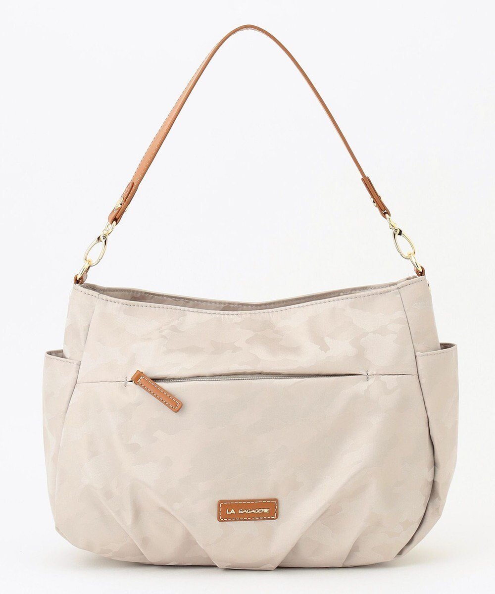 【ラ バガジェリー/LA BAGAGERIE】のシャドージャカード 2WAYショルダーバッグ インテリア・キッズ・メンズ・レディースファッション・服の通販 founy(ファニー) ファッション Fashion レディースファッション Fashion for Women バッグ Bags エレガント 上品 Elegant 傘 Umbrella, Parasol シャドー Shadow, Subtle Pattern ジャカード/ジャガード Jacquard, Woven Pattern スマート Smart, Elegant 財布 Wallet, Purse 手帳 Planner, Notebook ハンカチ Handkerchief, Hanky ポケット Pocket, Pocket Detail ポーチ Pouch, Small Case マグネット Magnet, Magnetic Closure リップ Lip, Lip Motif アイボリー|ID: prp329100004861835 ipo3291000000036062695