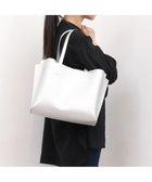 【アンビリオン/UNBILLION】のカシュカシュ cachecache / A4セパレートパーテーショントート 人気、トレンドファッション・服の通販 founy(ファニー) ファッション Fashion レディースファッション Fashion for Women バッグ Bags カラフル Colorful Design ハンド Hand, Handmade ベーシック Basic, Essential ポケット Pocket, Pocket Detail ミックス Mix, Mixed Style メッシュ Mesh, Net Fabric モチーフ Motif, Design Theme 再入荷 Restock / Back in Stock おすすめ Recommended / Our Picks ビジネス 仕事 通勤 Business / Work / Commuting thumbnail シルバー|ID: prp329100004861848 ipo3291000000036063163